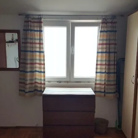 Zadarska 22 * Vodice